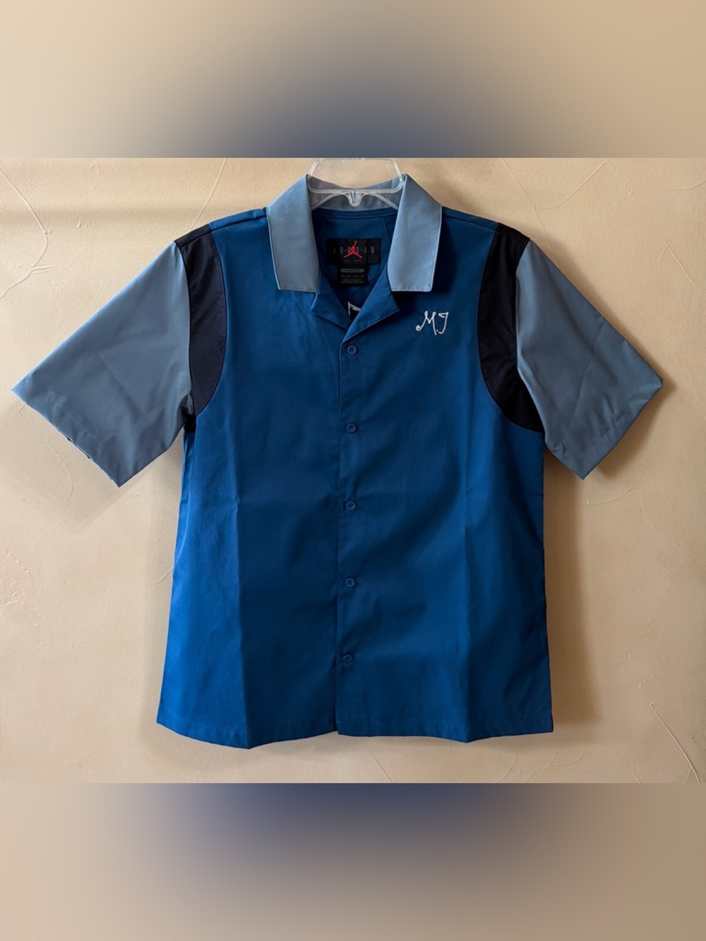 Nike Air Jordan Flight Club Women's XS Bowling Shirt Button Up NEW NWT $75